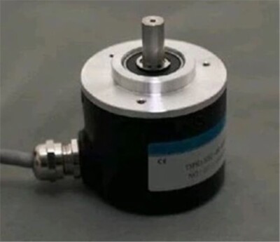 E6C3AG5C Omron New 12P/R E6C3-AG5C 1Pc so