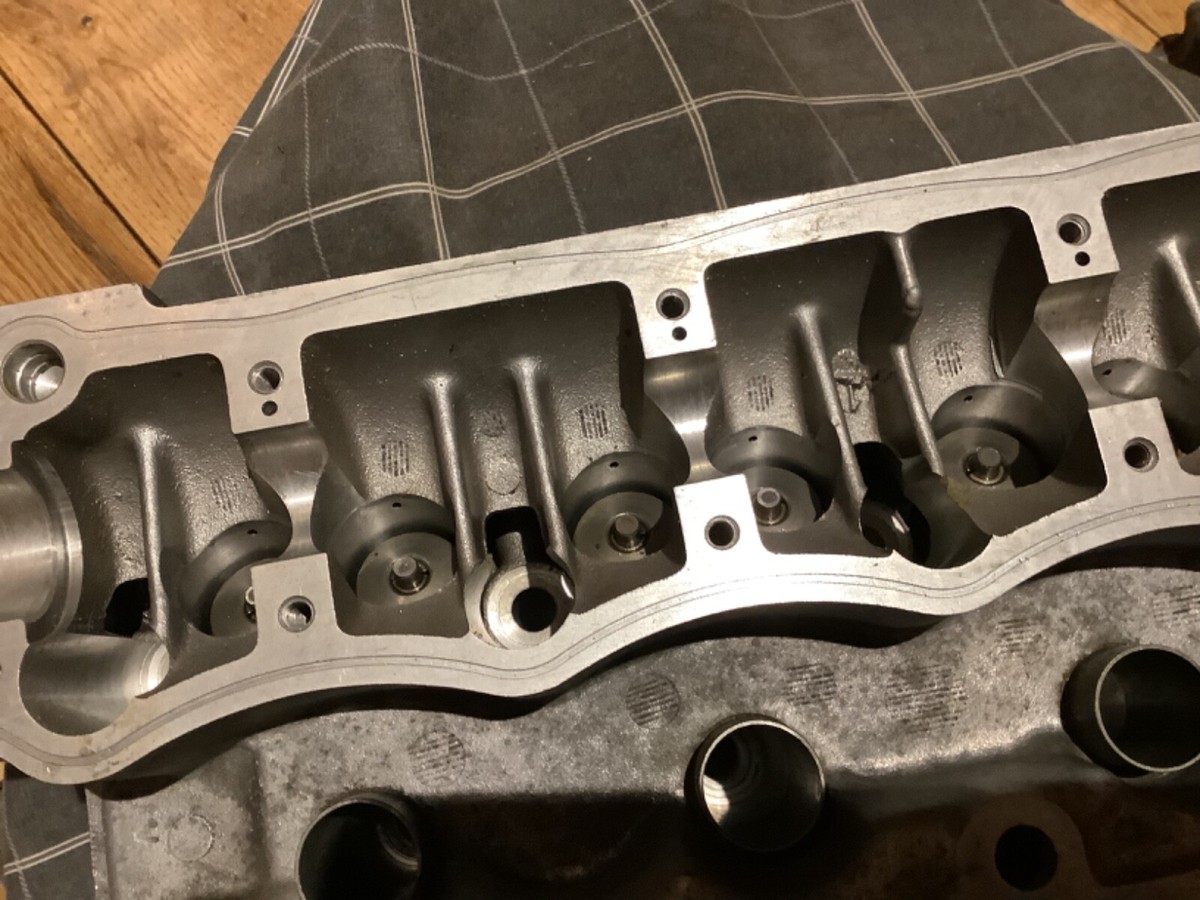 PEUGEOT 106 CITROEN SAXO 1.6 C2 VTS CYLINDER HEAD VALVE 9621734610 
