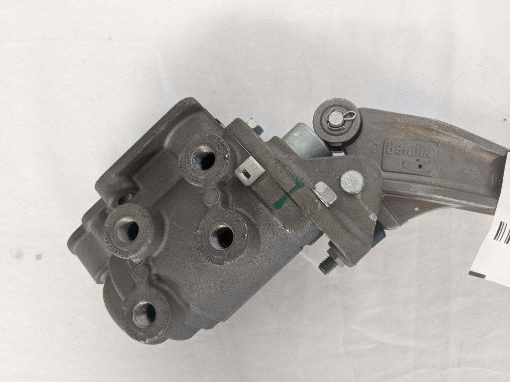 Western Star Foot Brake Pedal w/ Muffler Valve Assembly - P/N BW 