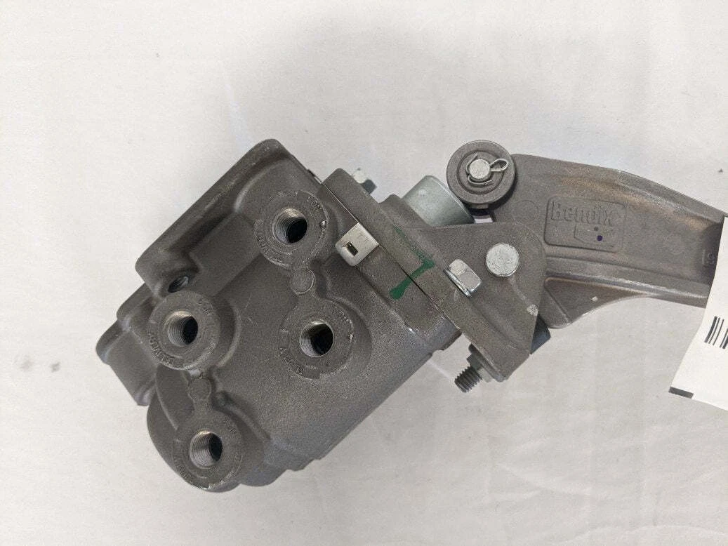 Western Star Foot Brake Pedal w/ Muffler Valve Assembly - P/N BW 