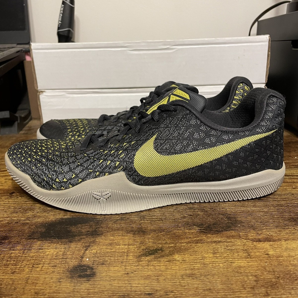 Nike Kobe Mamba Instinct Dust Anthracite Electro-Lime Men's 8