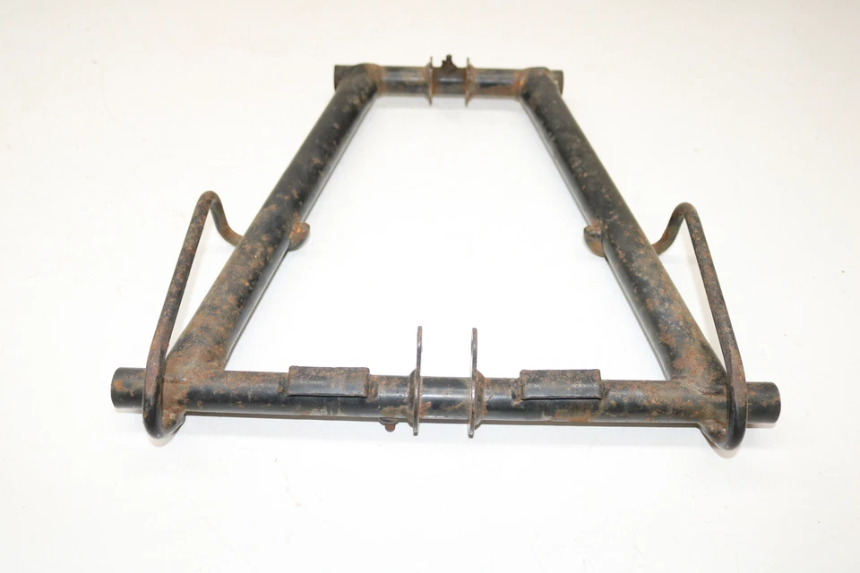 Ski-doo Formula Z 600 2000 suspensión trasera brazo de pivote oscilante delantero Foto 3 de 4