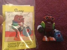 "Benny The Bowler" California Raisn Figurine