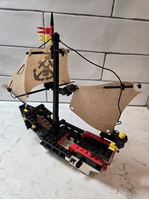 LEGO Pirates: Imperial Trading Post (6277) 100% COMPLETE with Instructions!