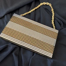 Vintage Evan's Gold Tone Wristlet Purse Compact Vanity Kit  Cigarette With Box