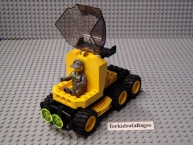 Lego Figure & Truck Yellow/Black Partial Build From 4622 Jack Stone ResQ Digger