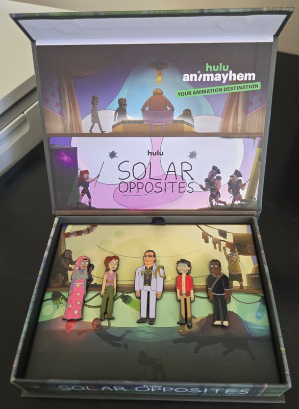 SDCC 2023 Exclusive Solar Opposites Hulu 5 Pin Pins Set COMIC CON NEW Box