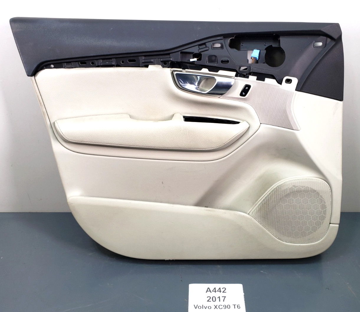 ✅ 2016-2022 OEM Volvo XC90 Front Left Driver Interior Door Trim Panel NOTE*