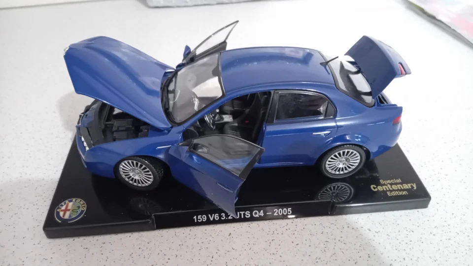 ALFA ROMEO 159 MOTORAMA 1/24 - Immagine 3 di 4