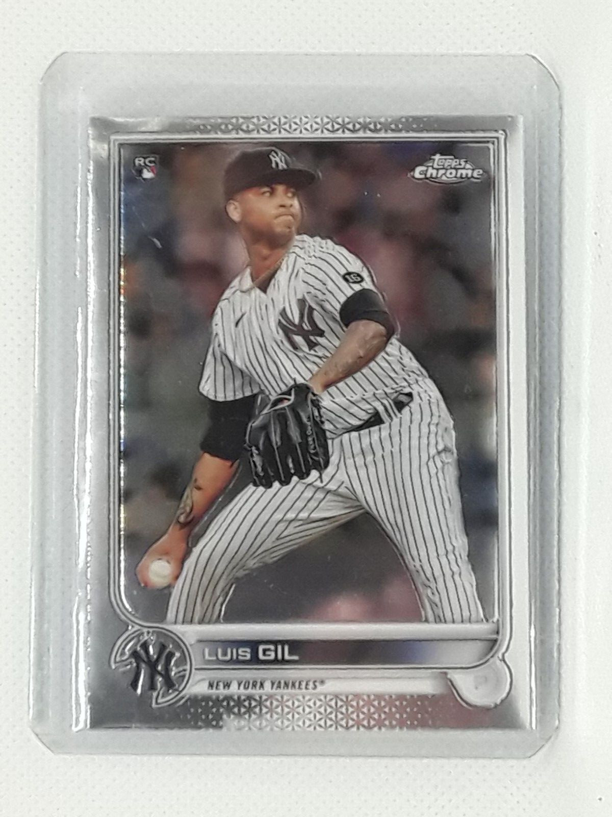 Luis Gil 2022 Topps Chrome Baseball - #202 RC - New York Yankees