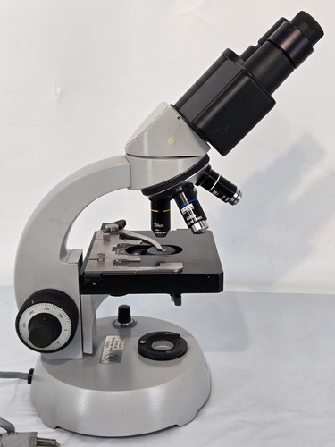 Zeiss West Germany KF2 Microscope - Picture 8 of 16
