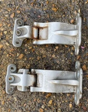 Ford Transit Custom Rear Door Hinges