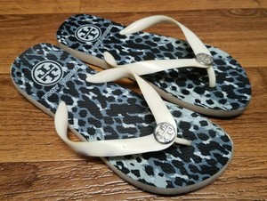 cheetah print tory burch sandals