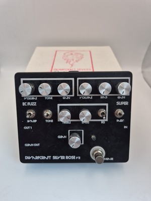 Dwarfcraft Devices Devi Ever Silver Rose V2 Fuzz Gitarrenpedal verpackt sehr guter Zustand