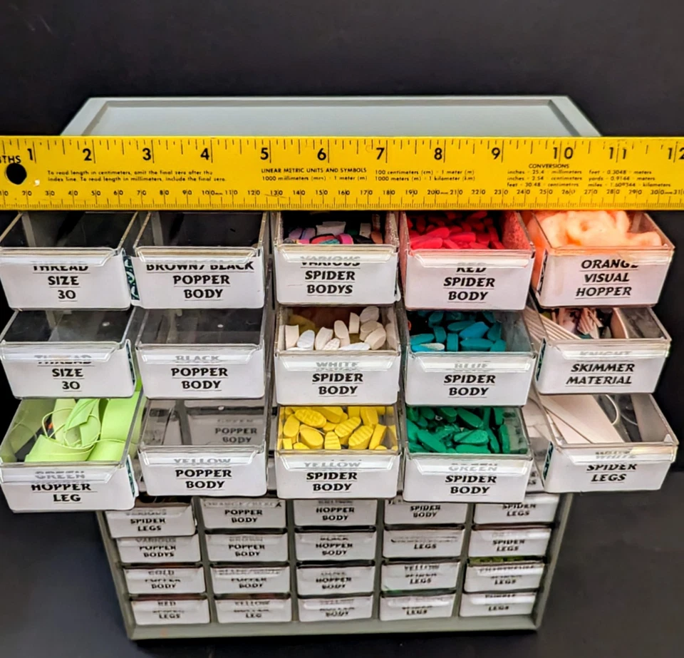 КОМПЛЕКТ Popper Fly-Tying Рыболовные Коробки, Перья, Мех, Тиски/Инструменты, Дублирование, Вспышка - Изображение 3 из 4