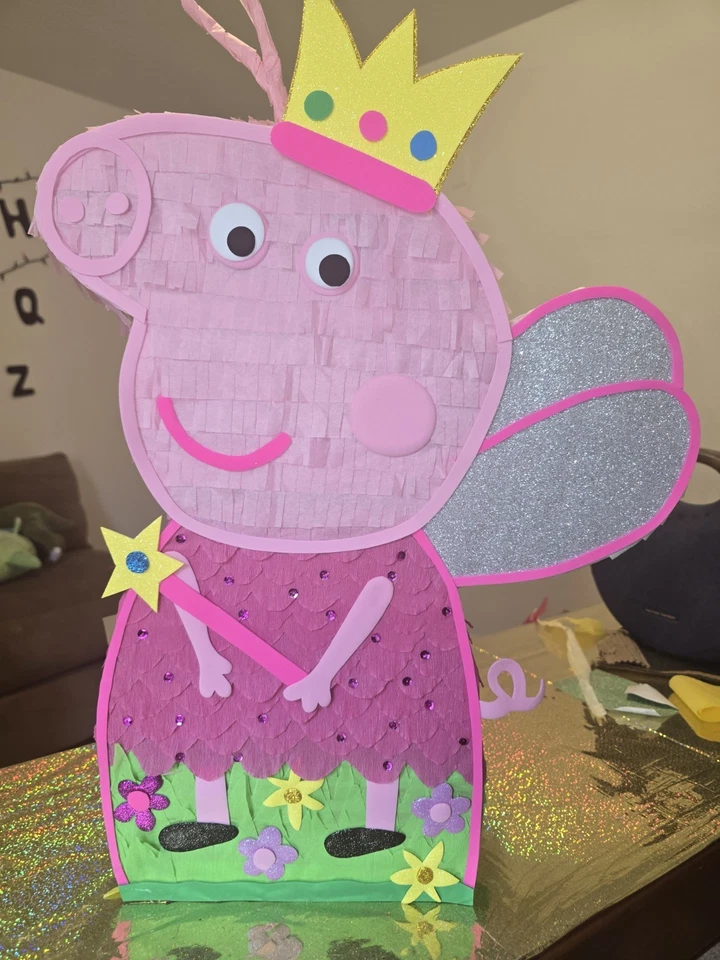 Piñata Peppa Pig Fairy - Image 2 of 4
