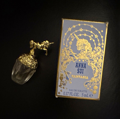 Anna Sui Fantasia Eau de Toilette Spray Mini Dabber Unicorn 0.17 fl oz / 5 mL