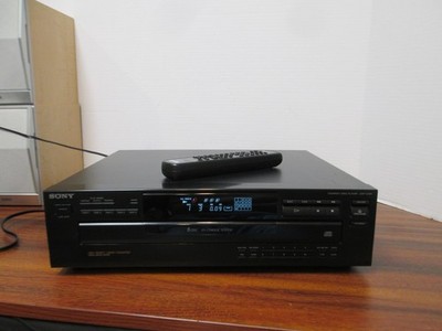 Sony  CDP-C245 5 Disc CD Changer W/Remote RM-DC335  Tested Working Good