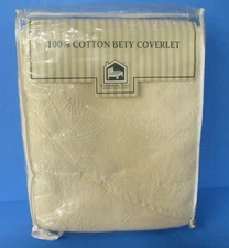 NIP 100% cotton Queen size Bety Coverlet ecru Commonwealth Cody Portugal rj