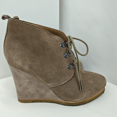 Steve Madden Wedge Ankle Boots Size 8 Taupe Beige Lace Up Suede Leather
