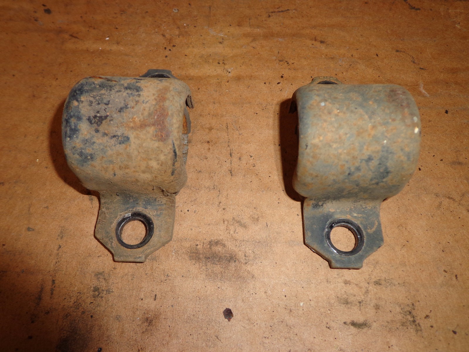 Toyota Supra MK3 1986.592 Rear Sway Bar Brackets with bushings eBay