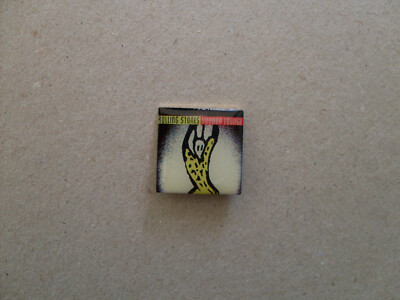 Rolling Stones - Pin.    Motiv :Voodoo Lounge