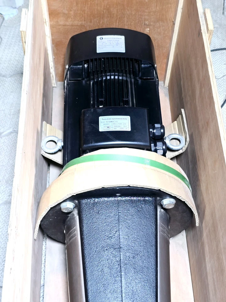 CROMPTON CVM 32-7(C) VERTICAL MULTI STAGE PUMP #3 - Image 3 of 4