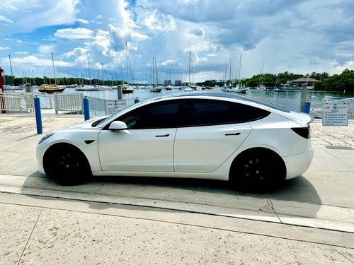 2021 Tesla 3