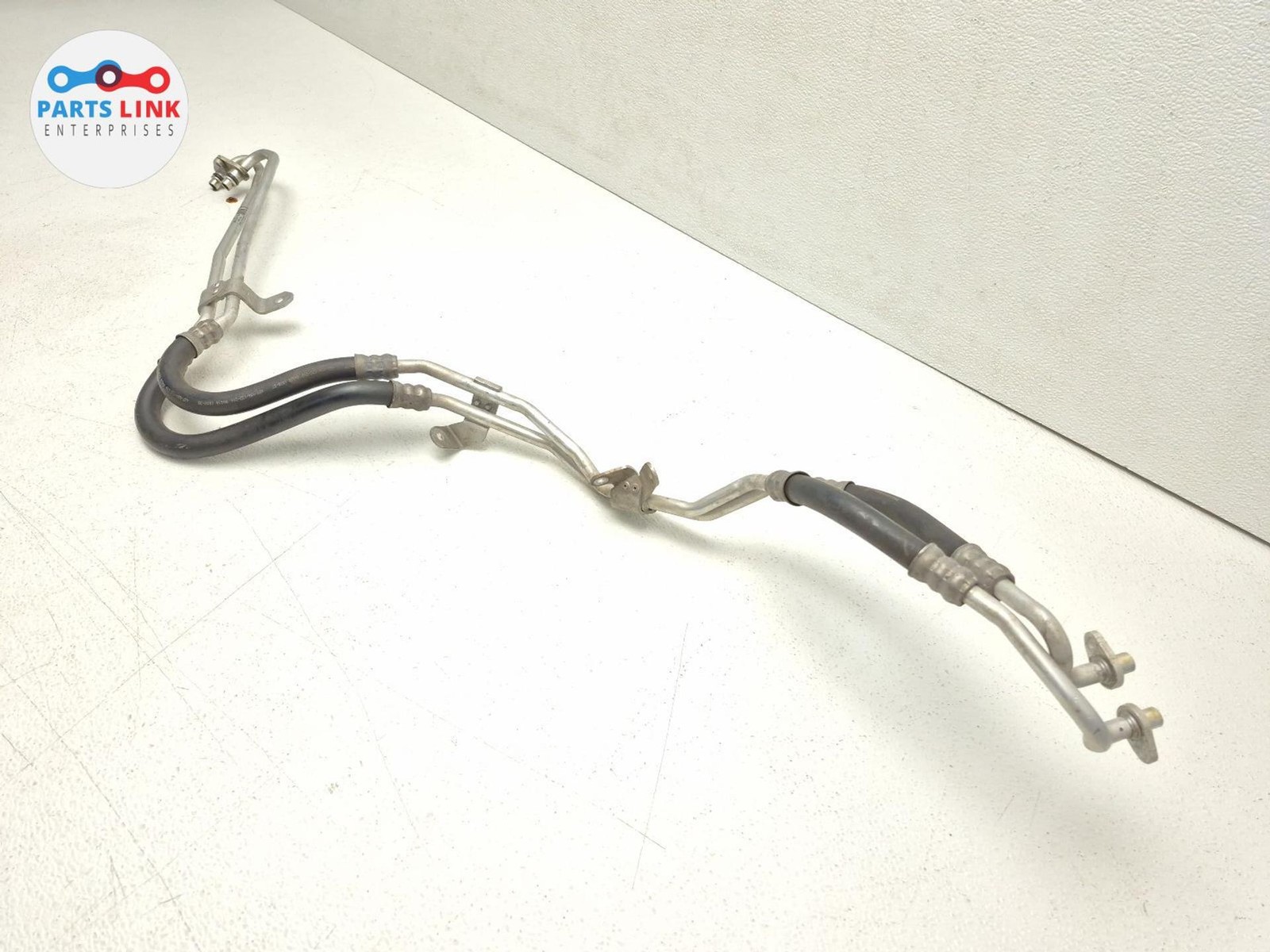 2016-20 BENTLEY BENTAYGA TRANSMISSION OIL COOLER LINES GEARBOX HOSE PIPE 636 OEM