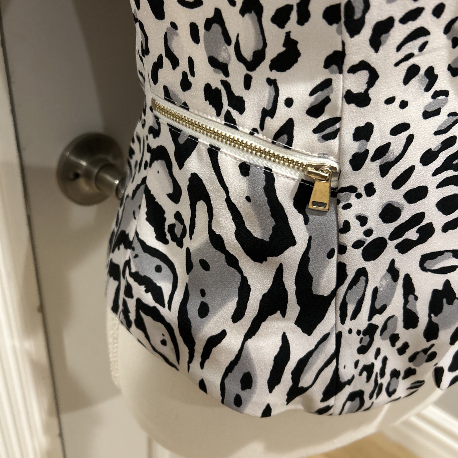 Cache Leopard Print Blazer Jacket, Size 2 - image 4