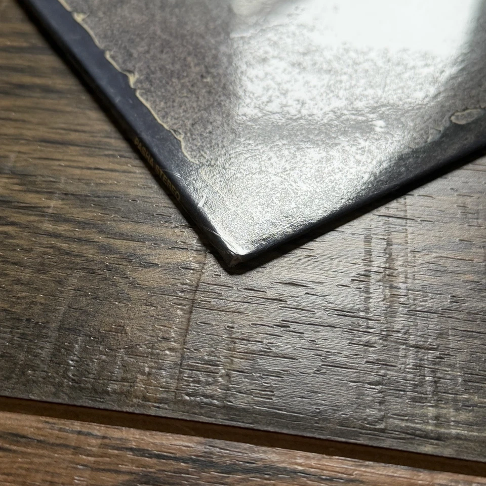 Quiet Riot QR III LP 1986 Pasha OZ 40321 хард-рок винил с термоусадкой - Изображение 3 из 4