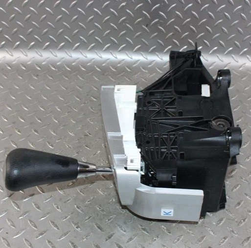 2003-2009 Toyota 4Runner Automatic Transmission Floor Gear Shifter Assembly OEM - Image 2 of 4