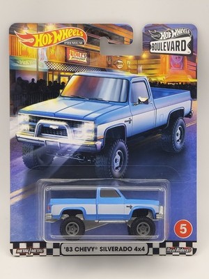 Hot Wheels 2020 - Boulevard Series #5 - '83 Chevy Silverado 4x4 Metalflake blue