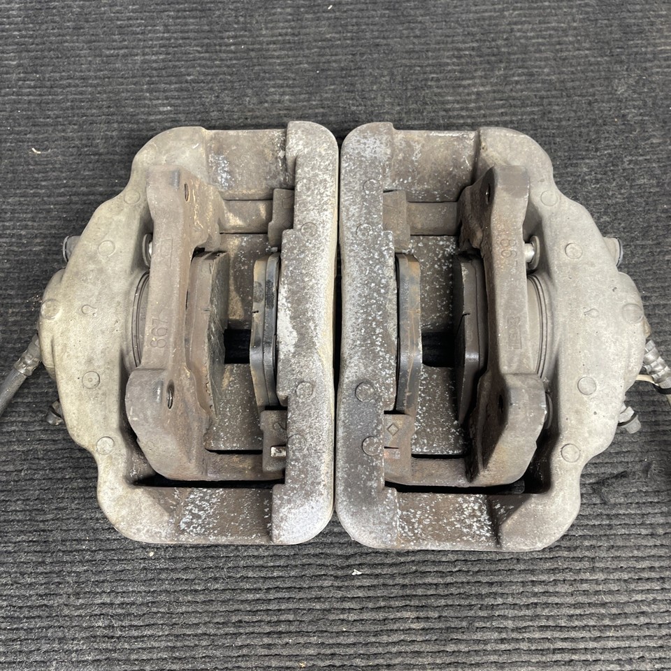 ☑️ 0611 E90 E91 E92 E93 E84 335 Z4 BMW 335i Front Brake Caliper Set