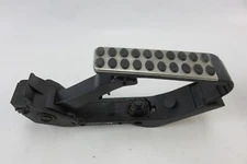 Mercedes R230 SL55 SL500 accelerator gas pedal oem 2303000104