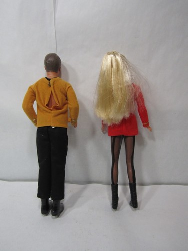 Star Trek Barbie Gift Set Barbie & Ken, 30th Anniversary Collector Edition - Picture 4 of 4
