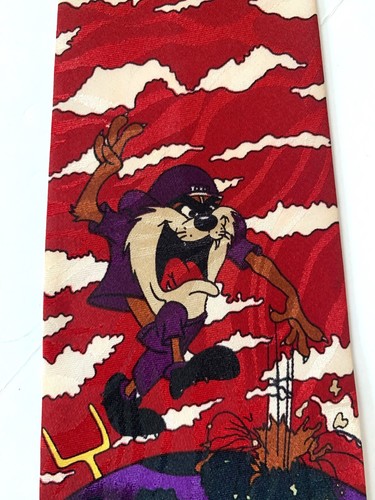 Looney Tunes “The World of NFL Football” Tie By Surrey Men's Necktie TAZ MARVIN - Picture 3 of 4