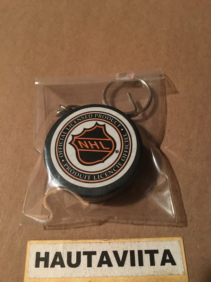 Phoenix Coyotes Hockey Keychain Puck 1996 - NHL Official Liscence - Image 2 of 2