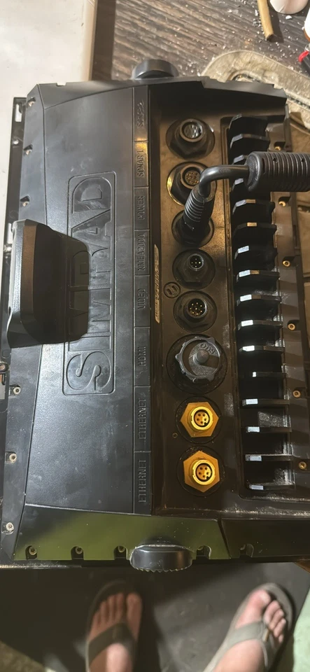 Simrad NSS12 Evo3 Chartplotter Fishfinder GPS Multifunction Display – Tested - Image 3 of 4