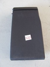 Armlehne hinten Mitte Audi A6 4F5 2,7 TDI Avant Modell 2006 Stoff schwarz