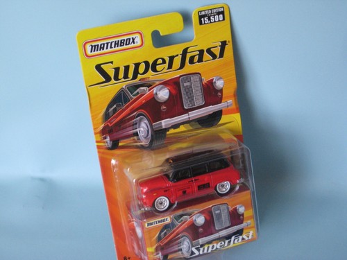 Matchbox Austin FX Taxi Red Body London Tourist Superfast Blister Pack 70mm - Picture 2 of 2