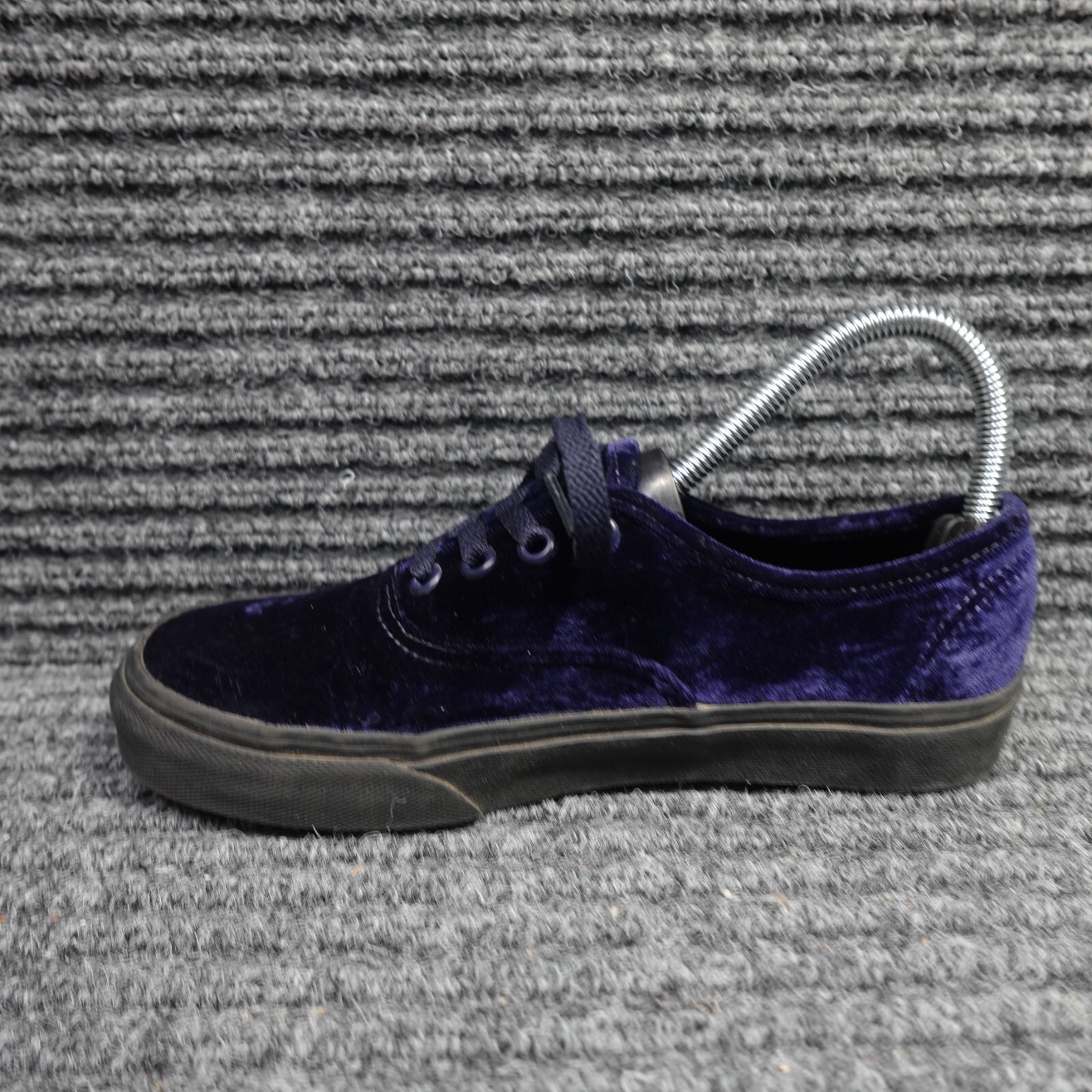 Vans Shoes Womens 7 Navy Blue Velvet Skateboard Off T… - Gem