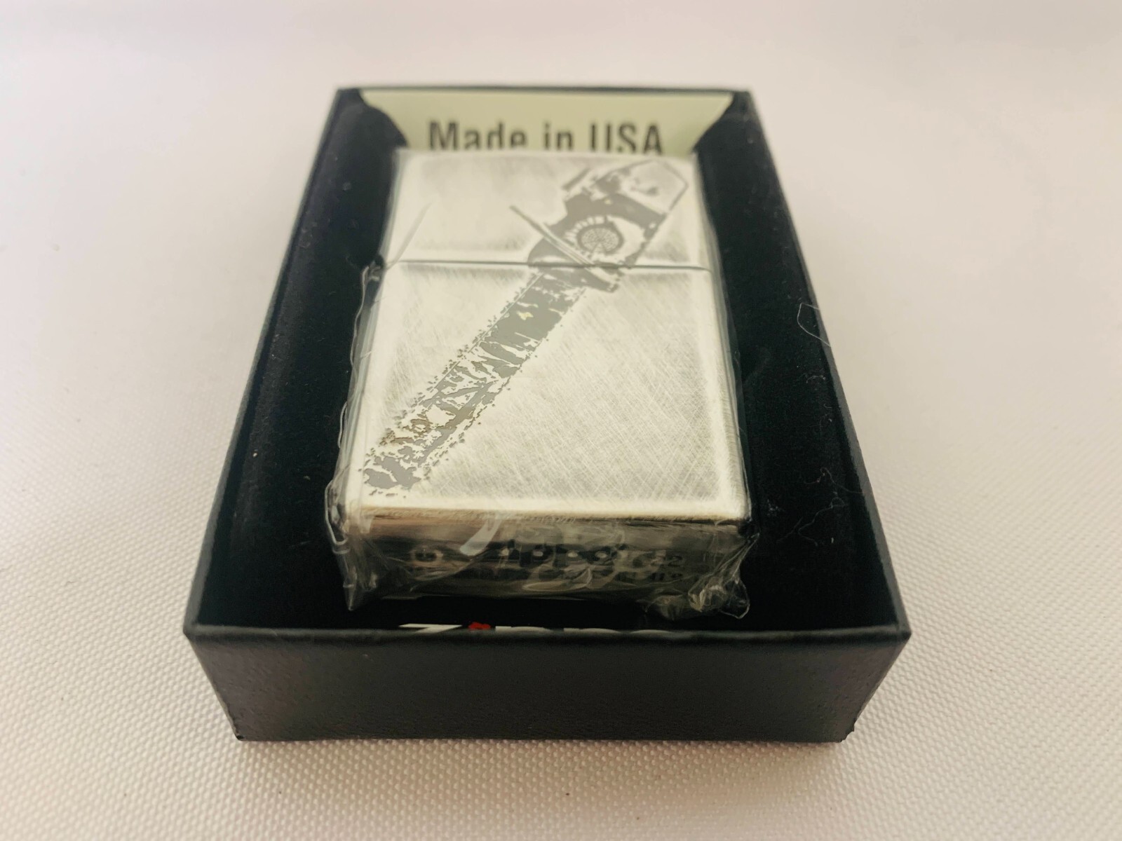 Zippo Biohazard RE4 Chainsaw Man W/Box Oil Lighter Resident Evil