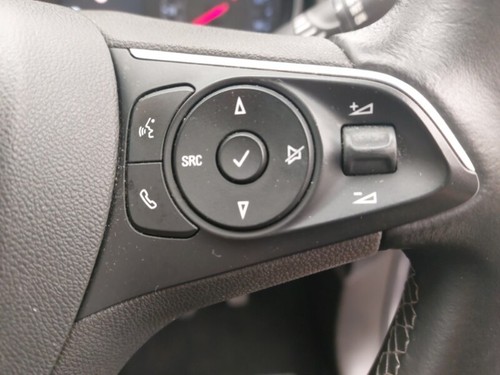 2018 Vauxhall Grandland X 1.2 Turbo Sport Nav 5dr HATCHBACK PETROL Manual - Picture 13 of 19