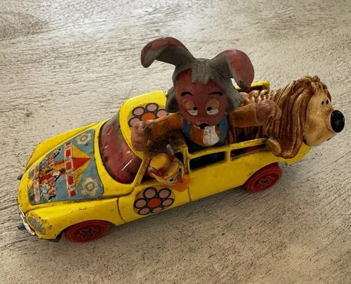 Corgi Diecast Toys #807 Dougal’s Magic Roundabout Citrogen Car Gt. Britain 1969