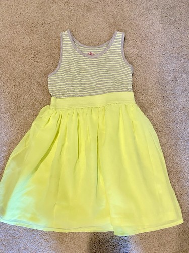 Lot of 6 PCs Girls 5T Summer Dresses (H&M, Gap, Crazy 8…) - Picture 7 of 15