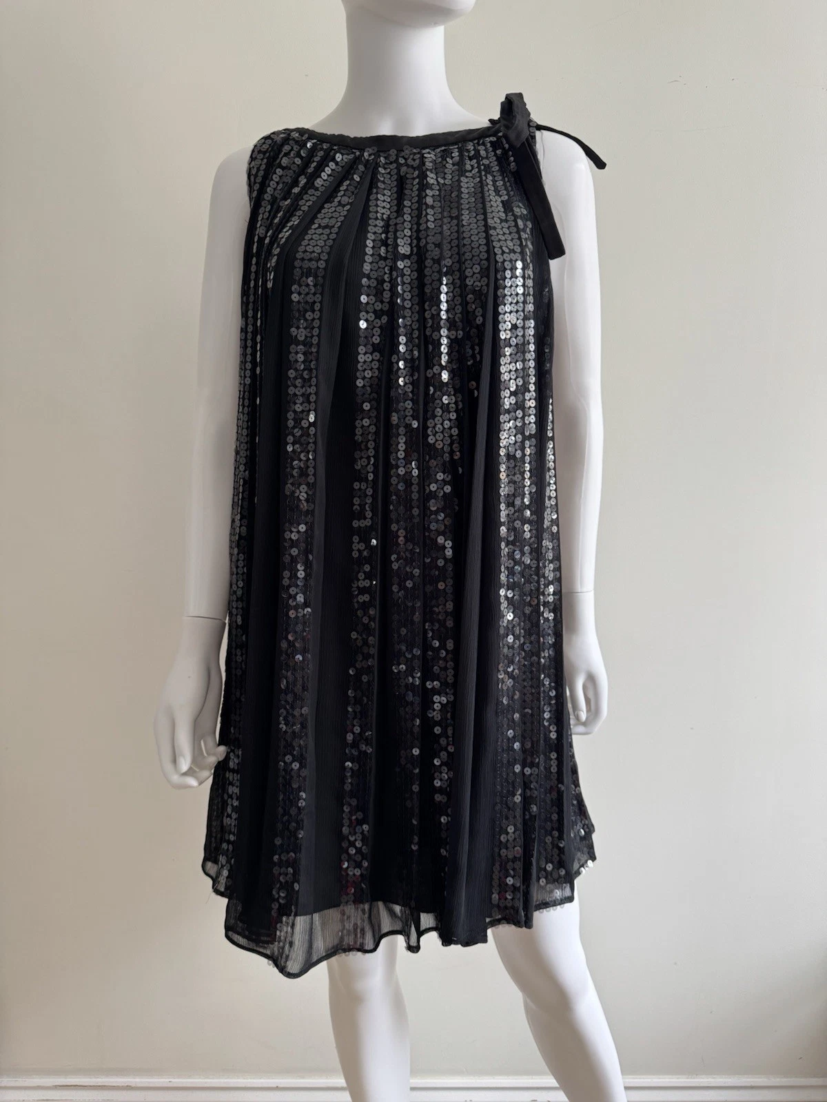 £2990 PRADA abito da cocktail nero con paillettes mini abito foderato in seta 42 IT UK 10