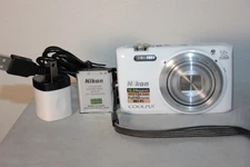mint Nikon COOLPIX S6800 16.0MP Digital Camera white 12x zoom full HD Wi-Fi