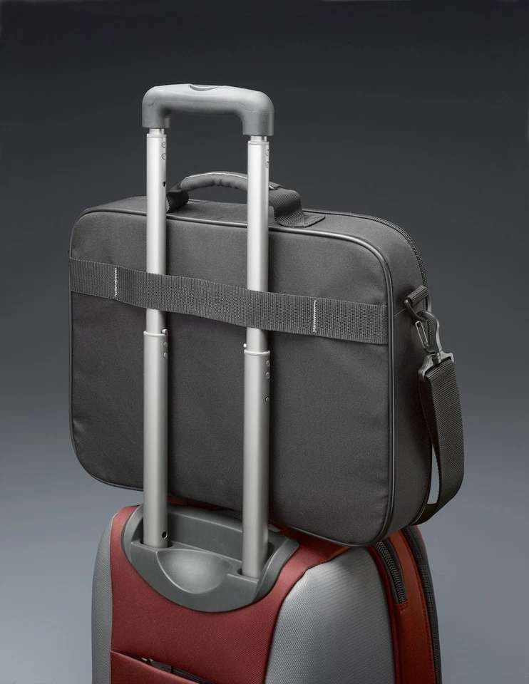 Case Logic VNC-218 18-Inch Laptop Case, Black (3200926) - Image 4 of 4