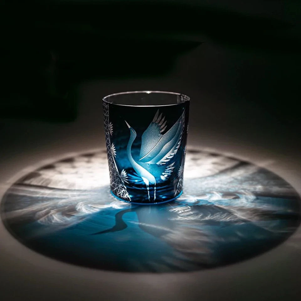 Japanese Style Edo Kiriko Glass Whisky Glass Tumbler Hand Cut To Clear Blue 9oz - Image 4 of 4